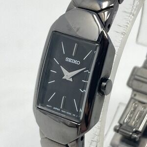 Seiko Tank Watch Women 16mm Black 1N00-0CY0 WR Rectangle New Battery 6.5"